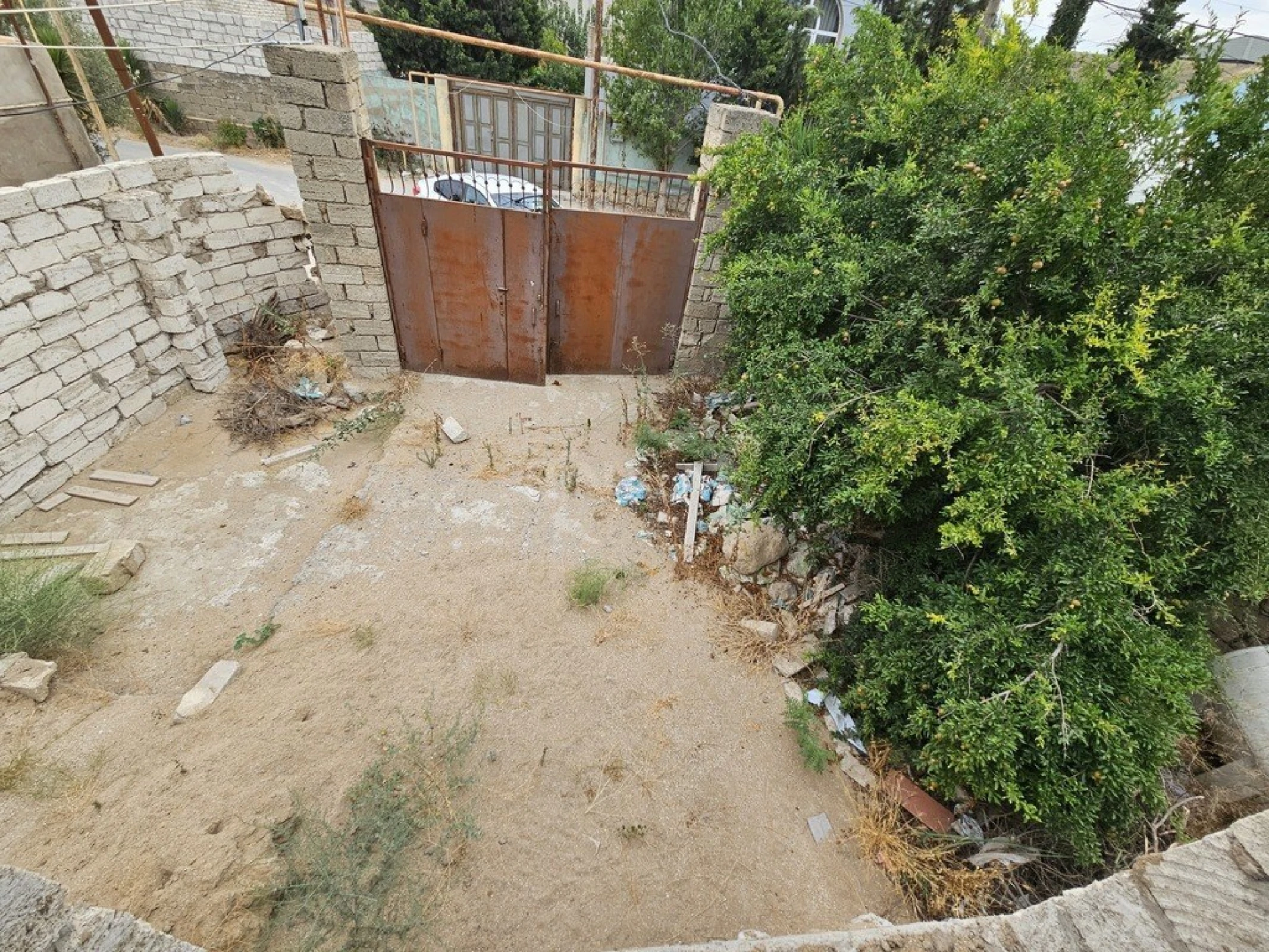 Satılır 6 otaqlı həyət evi 220 m²