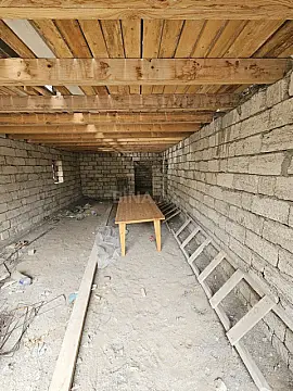 Satılır 6 otaqlı həyət evi 220 m²