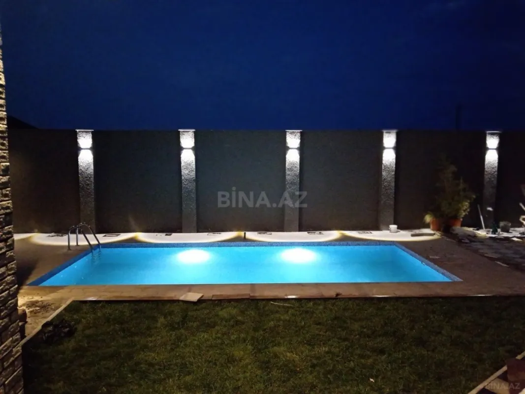 Kirayə verilir 4 otaqlı həyət evi 240 m²