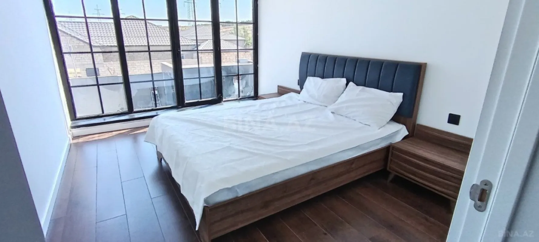 Kirayə verilir 4 otaqlı həyət evi 240 m²