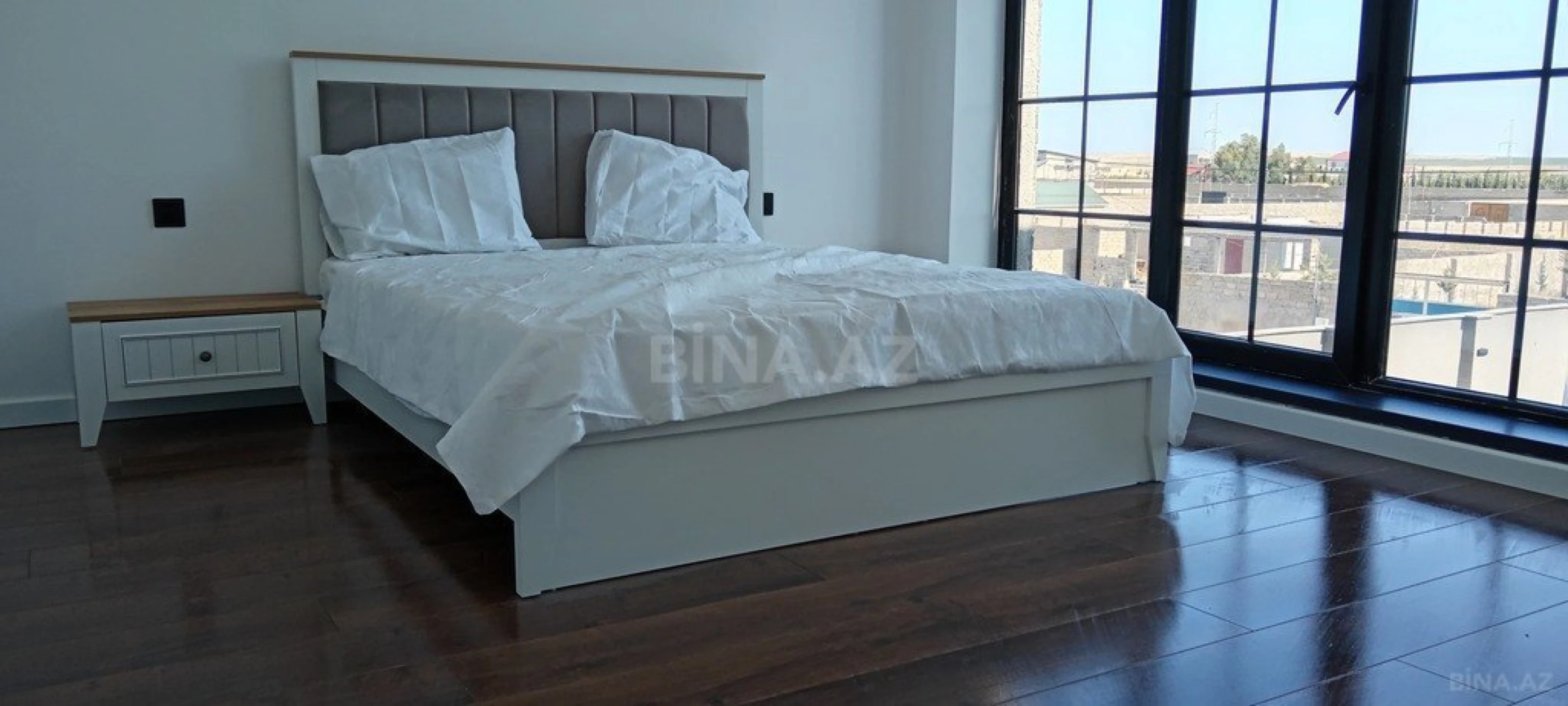 Kirayə verilir 4 otaqlı həyət evi 240 m²