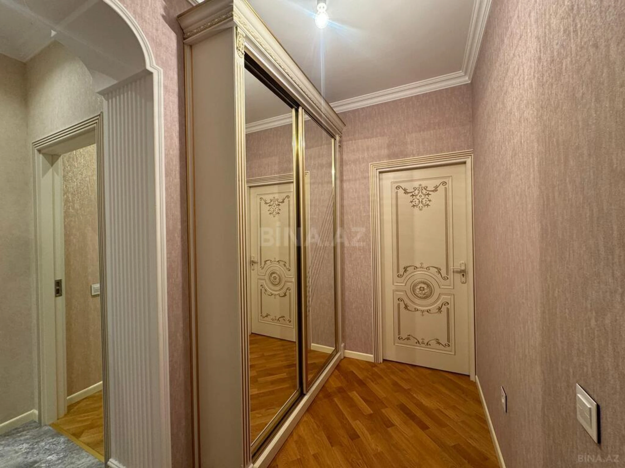 Satılır 3 otaqlı mənzil 90 m²