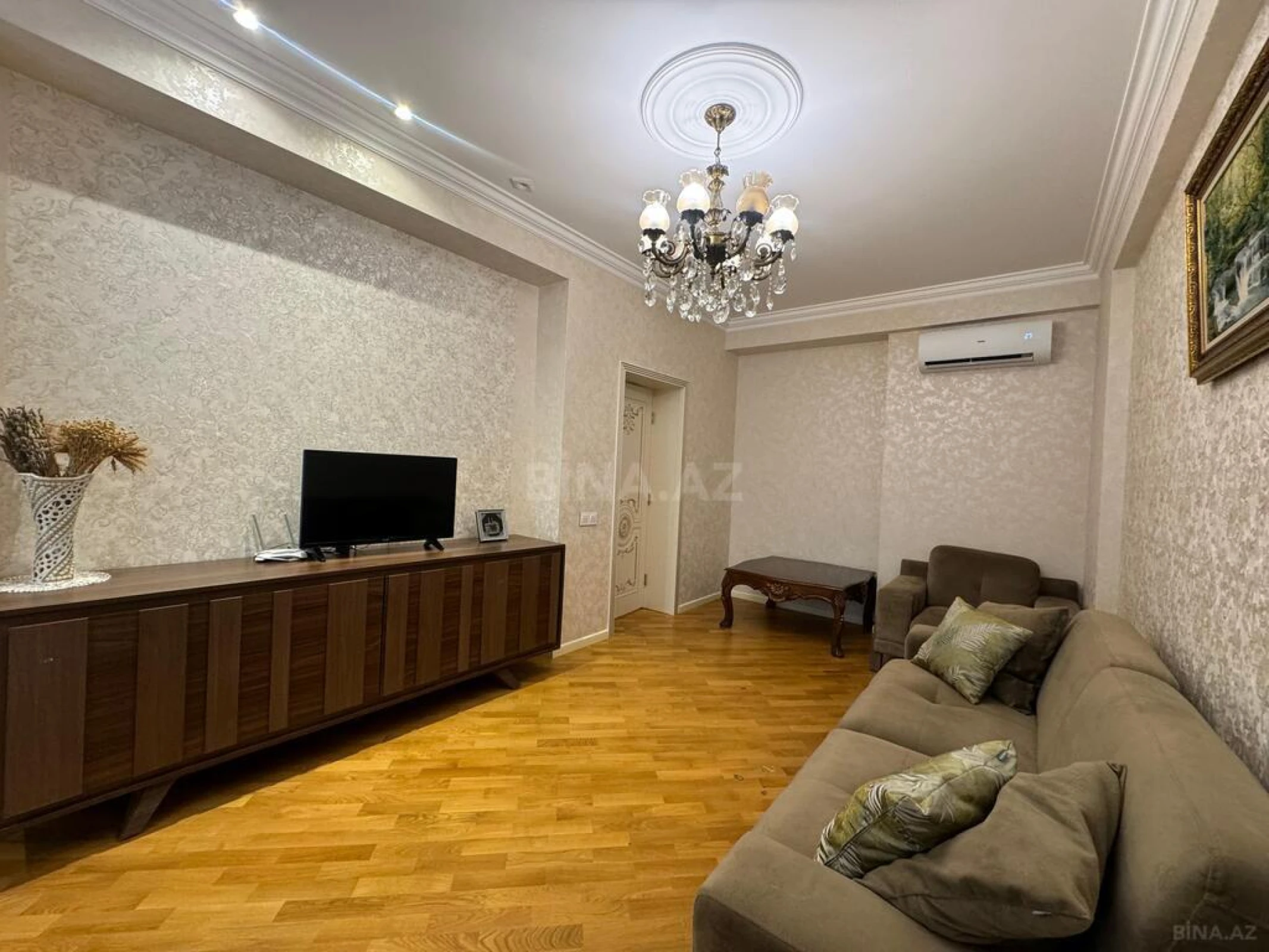 Satılır 3 otaqlı mənzil 90 m²