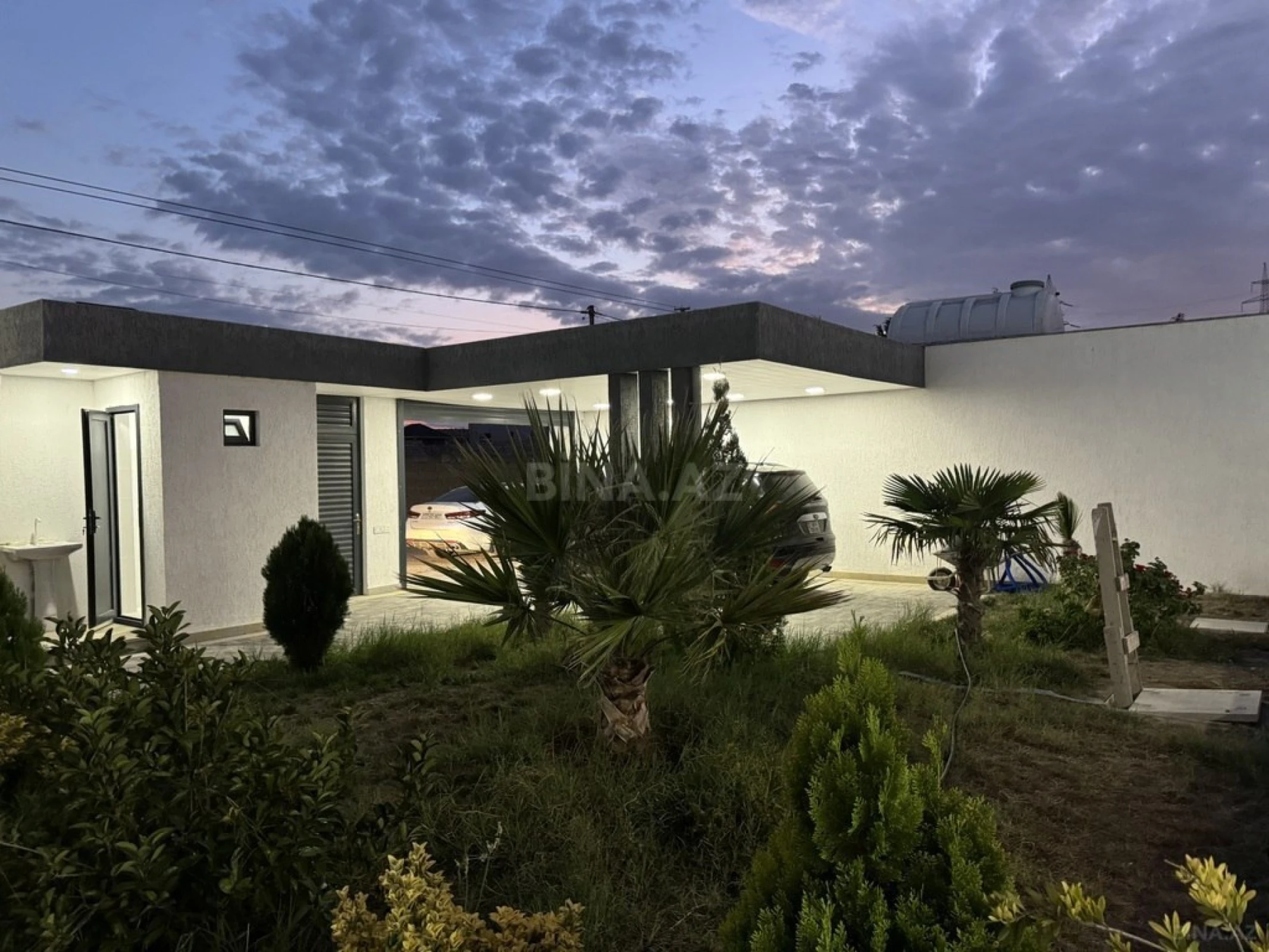 Kirayə verilir 4 otaqlı həyət evi 250 m²