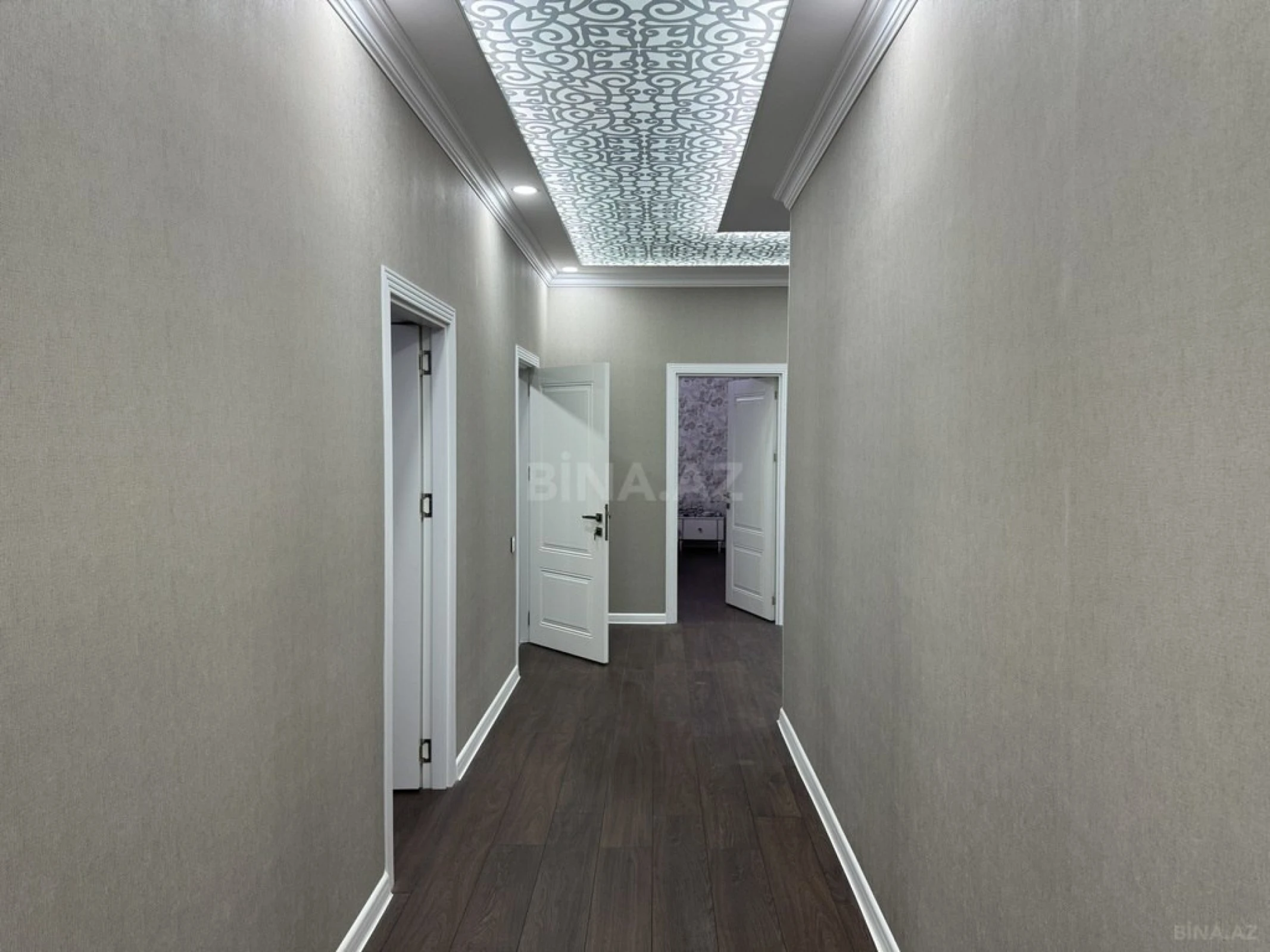 Kirayə verilir 4 otaqlı həyət evi 250 m²