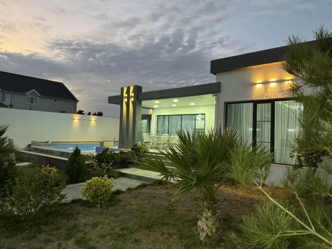 Kirayə verilir 4 otaqlı həyət evi 250 m²