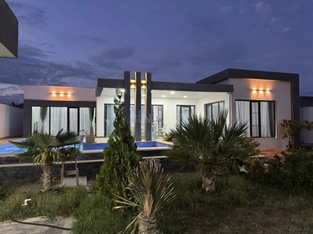 Kirayə verilir 4 otaqlı həyət evi 250 m²