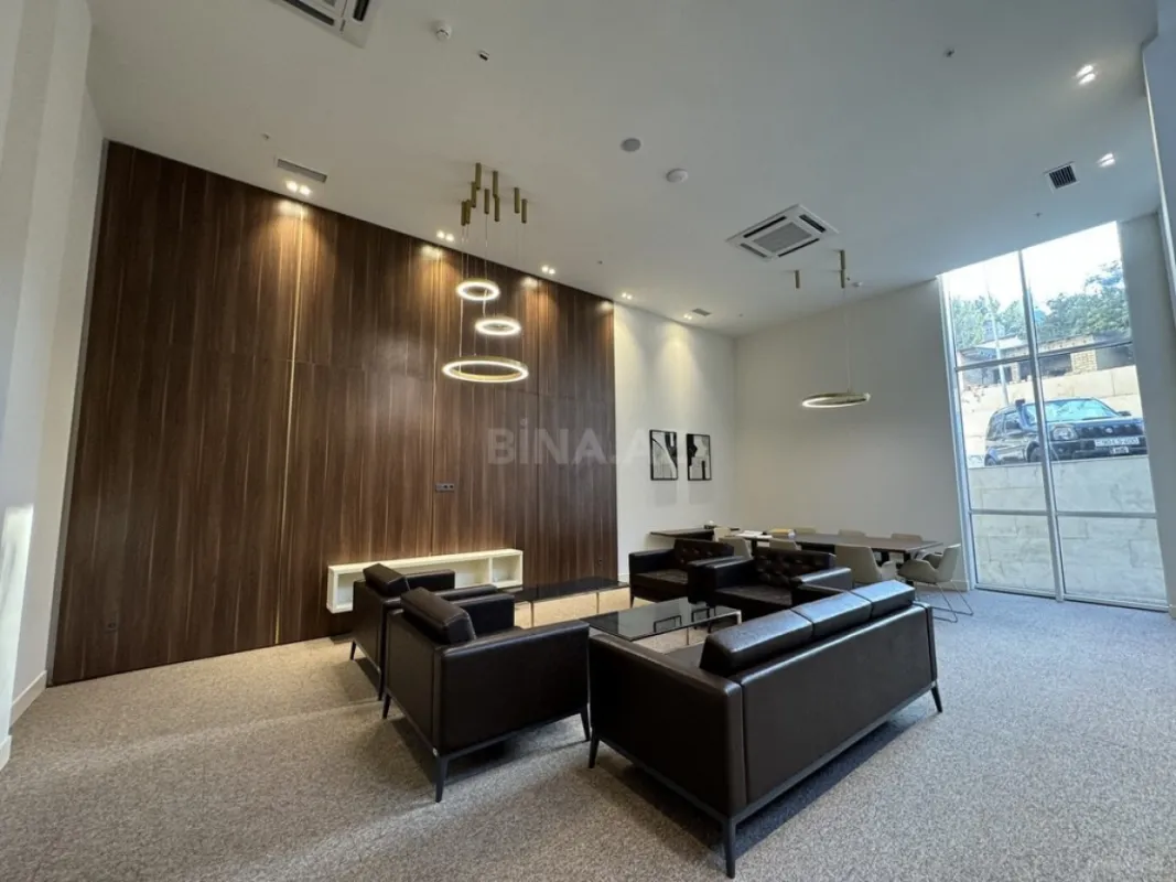 Satılır 4 otaqlı mənzil 153 m²