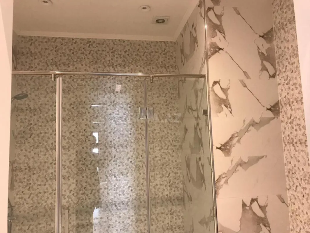 Satılır 2 otaqlı mənzil 70 m²