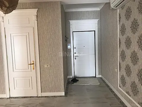 Satılır 2 otaqlı mənzil 70 m²