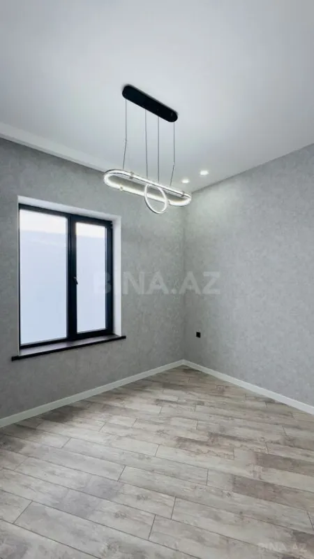 Satılır 4 otaqlı həyət evi 180 m²