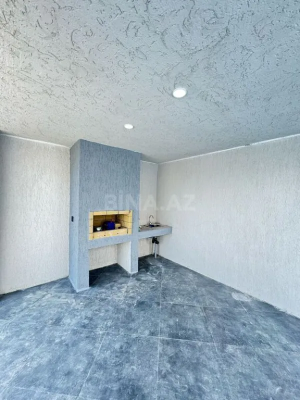 Satılır 4 otaqlı həyət evi 180 m²
