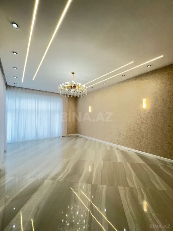 Satılır 6 otaqlı həyət evi 250 m²
