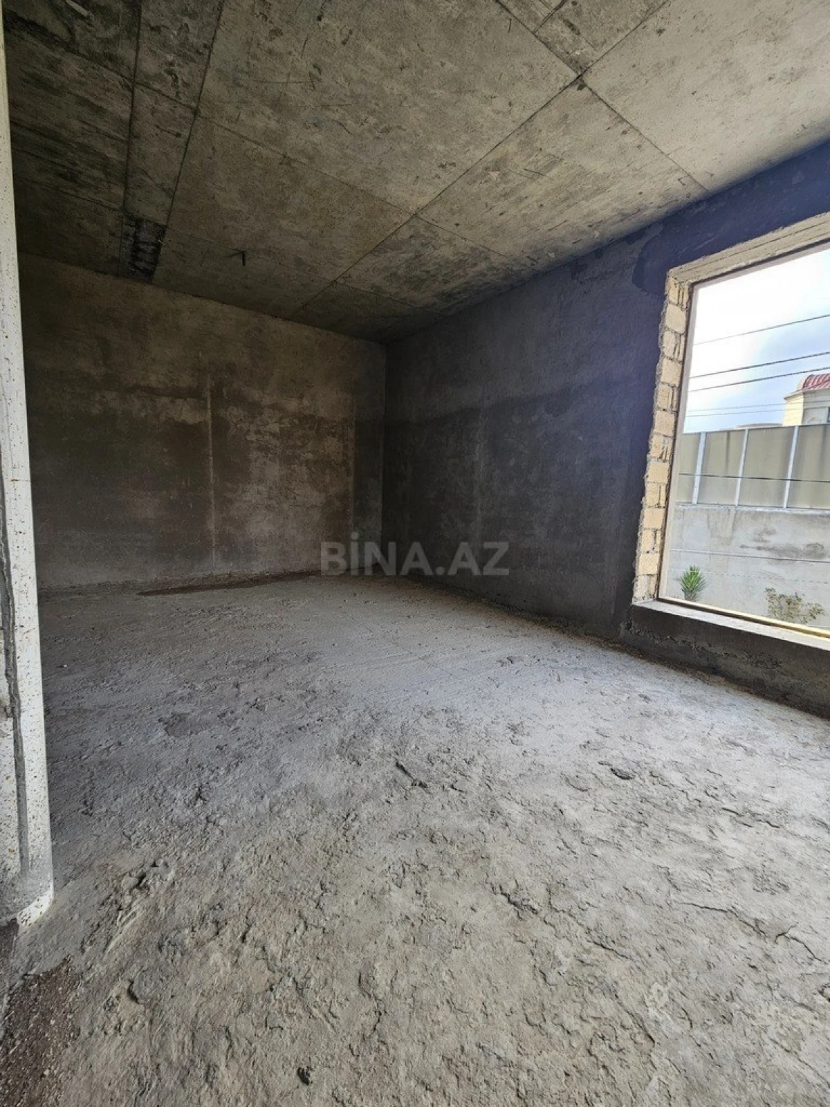 Satılır 7 otaqlı həyət evi 430 m²