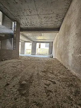 Satılır 7 otaqlı həyət evi 430 m²