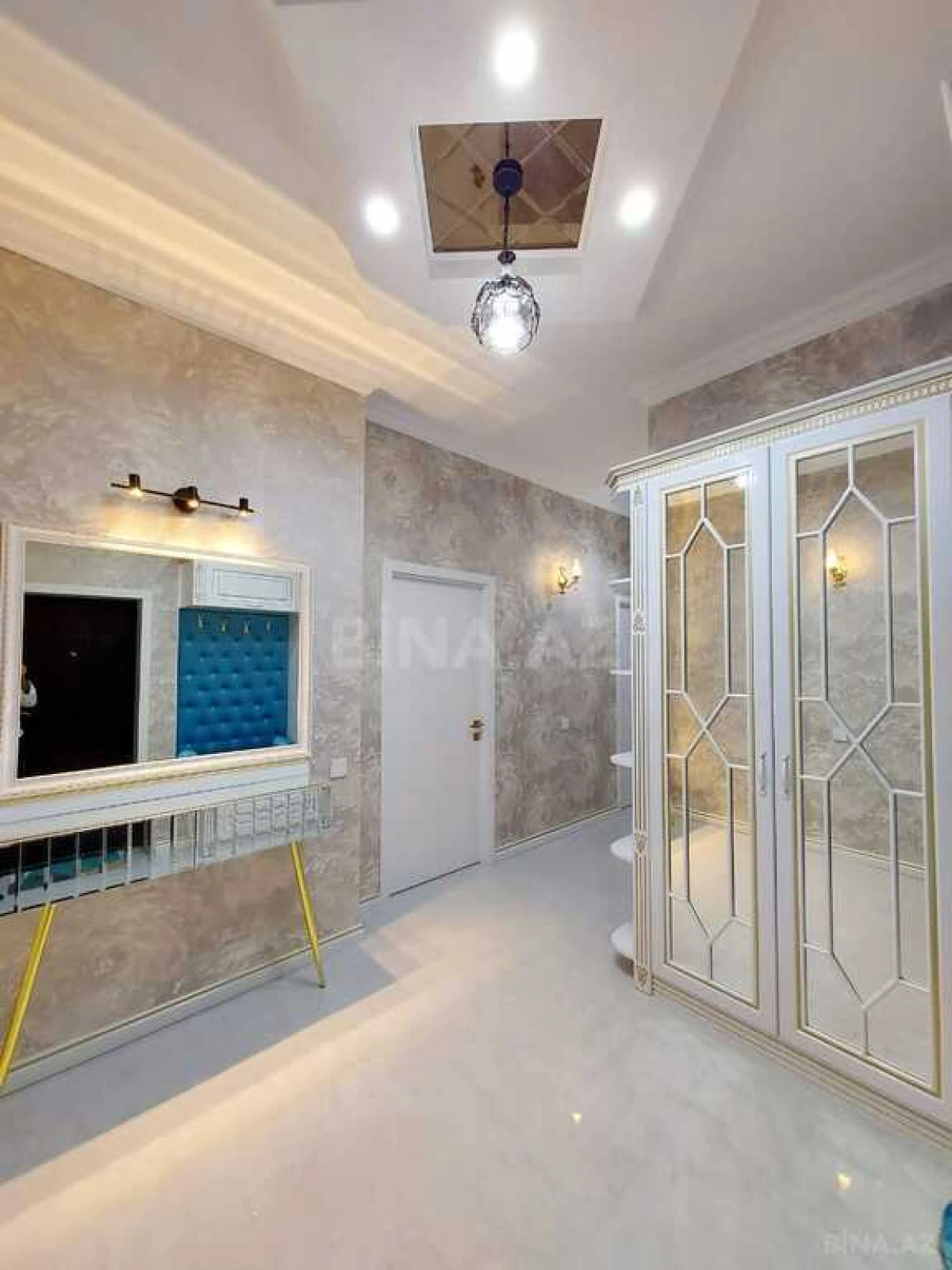 Satılır 3 otaqlı mənzil 84 m²