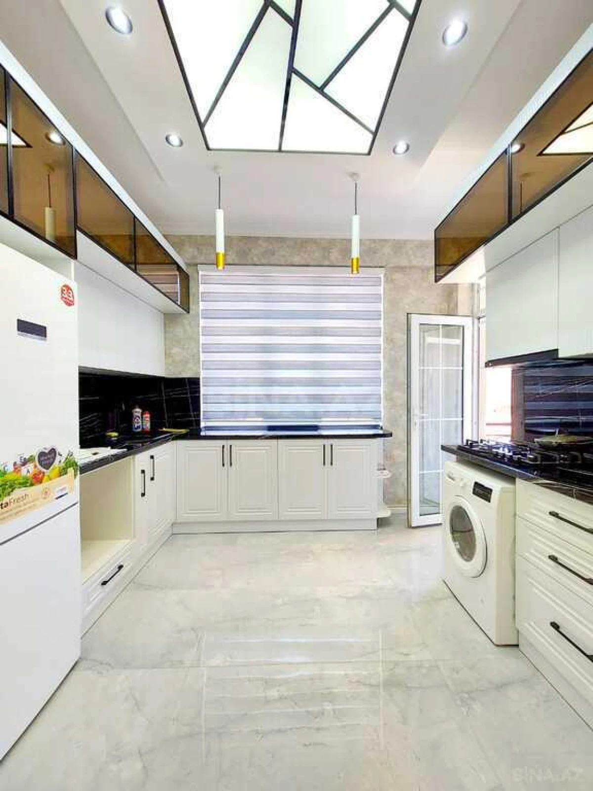 Satılır 3 otaqlı mənzil 84 m²