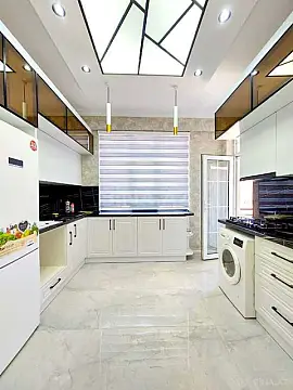 Satılır 3 otaqlı mənzil 84 m²