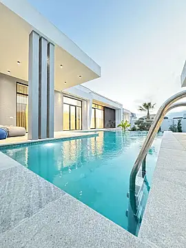 Satılır 6 otaqlı həyət evi 400 m²