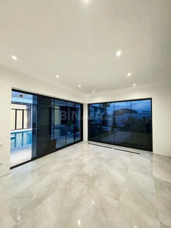 Satılır 6 otaqlı həyət evi 400 m²