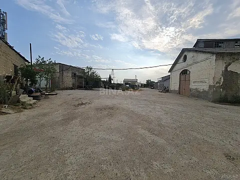 Satılır obyekt 4600 m²