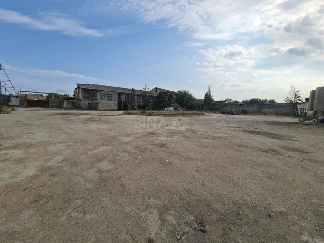 Satılır obyekt 4600 m²