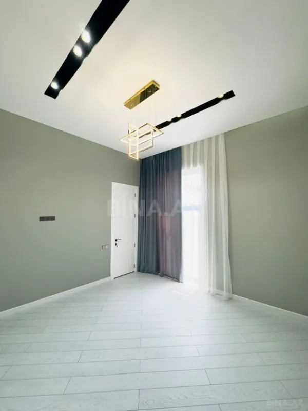 Satılır 4 otaqlı həyət evi 160 m²