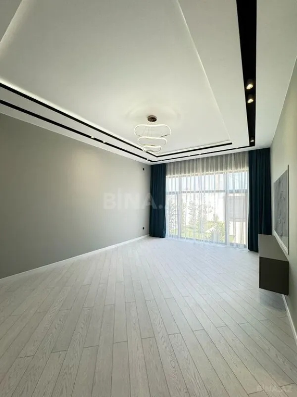 Satılır 4 otaqlı həyət evi 180 m²