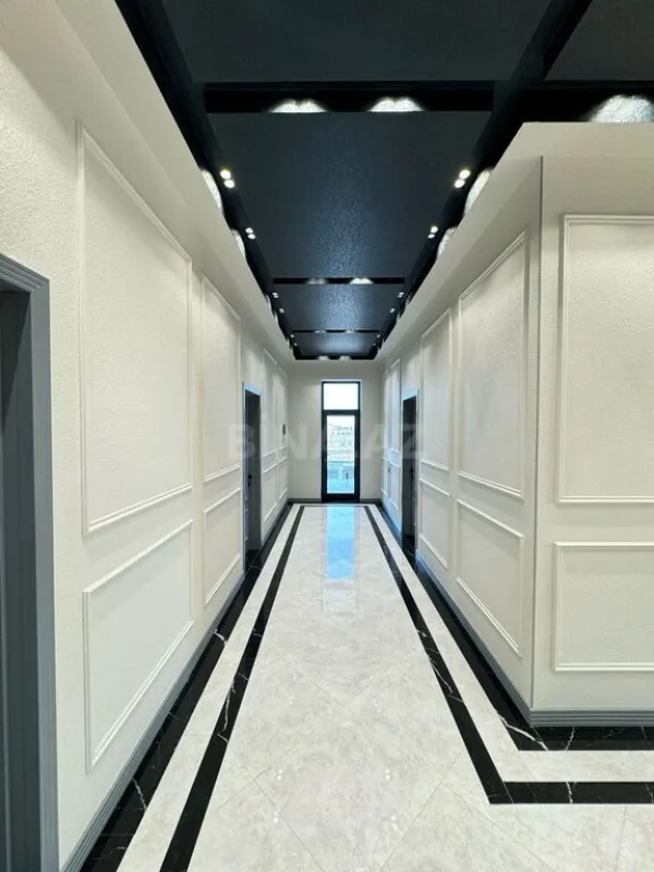 Satılır 6 otaqlı həyət evi 300 m²