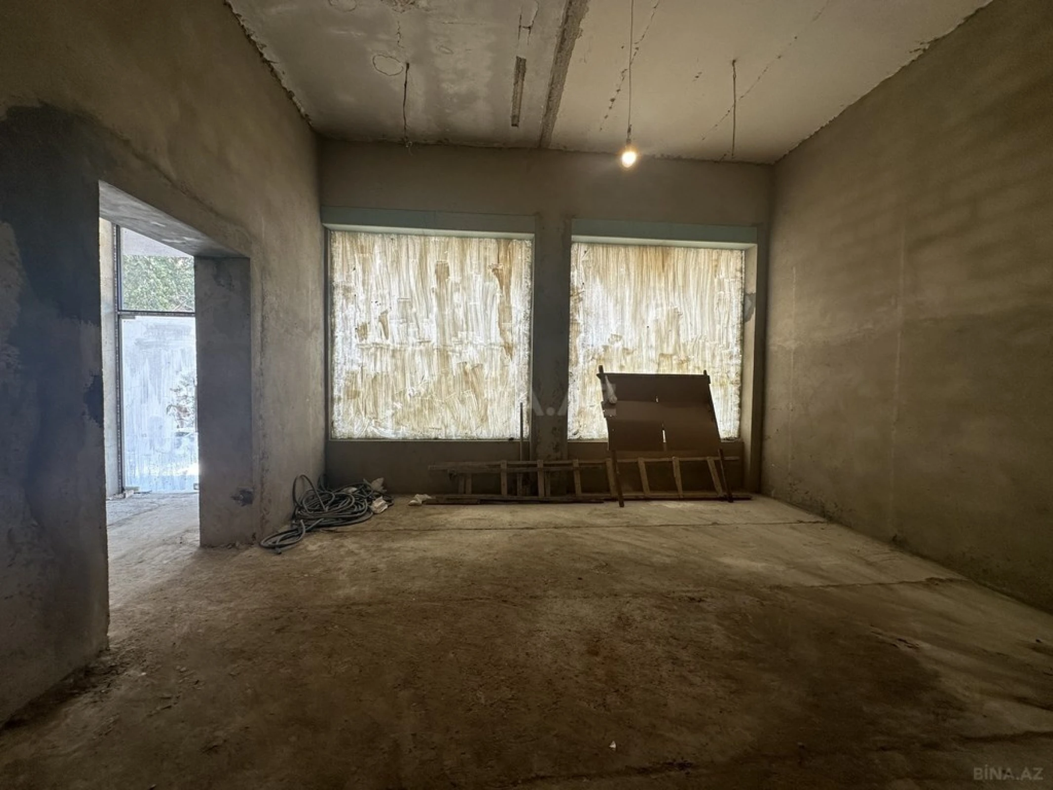 Kirayə verilir obyekt 377 m²