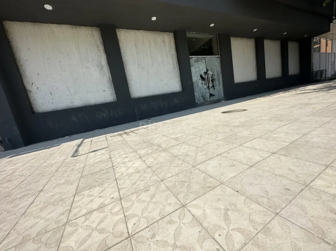 Kirayə verilir obyekt 377 m²