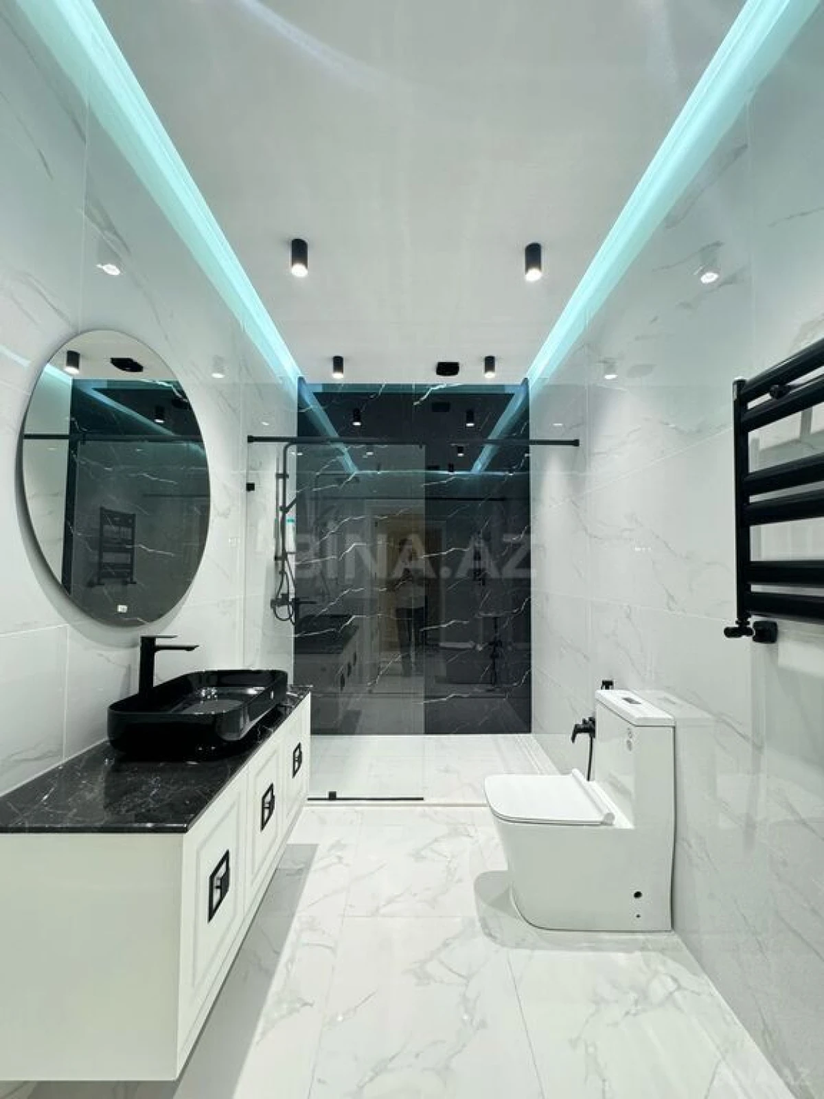 Satılır 4 otaqlı həyət evi 200 m²