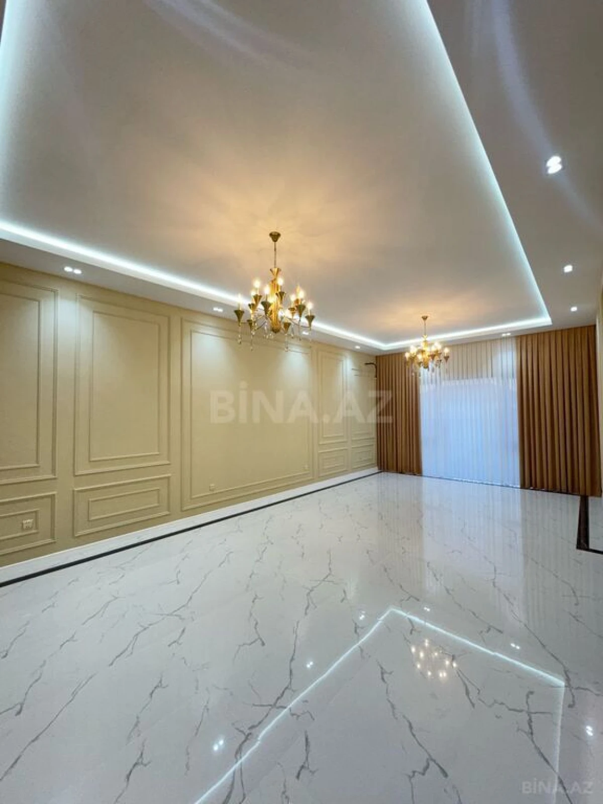 Satılır 4 otaqlı həyət evi 200 m²