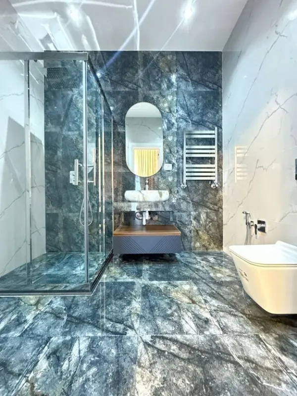 Satılır 6 otaqlı həyət evi 250 m²