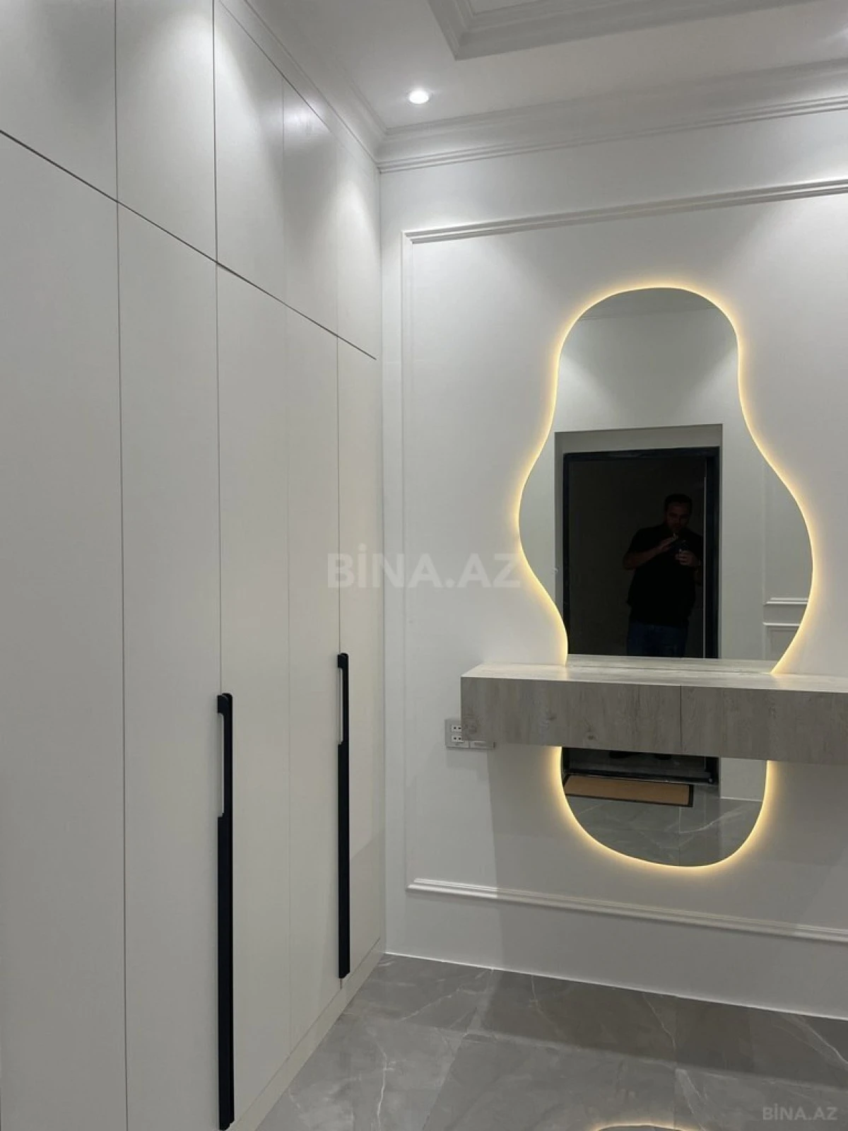 Kirayə verilir 2 otaqlı mənzil 75 m²