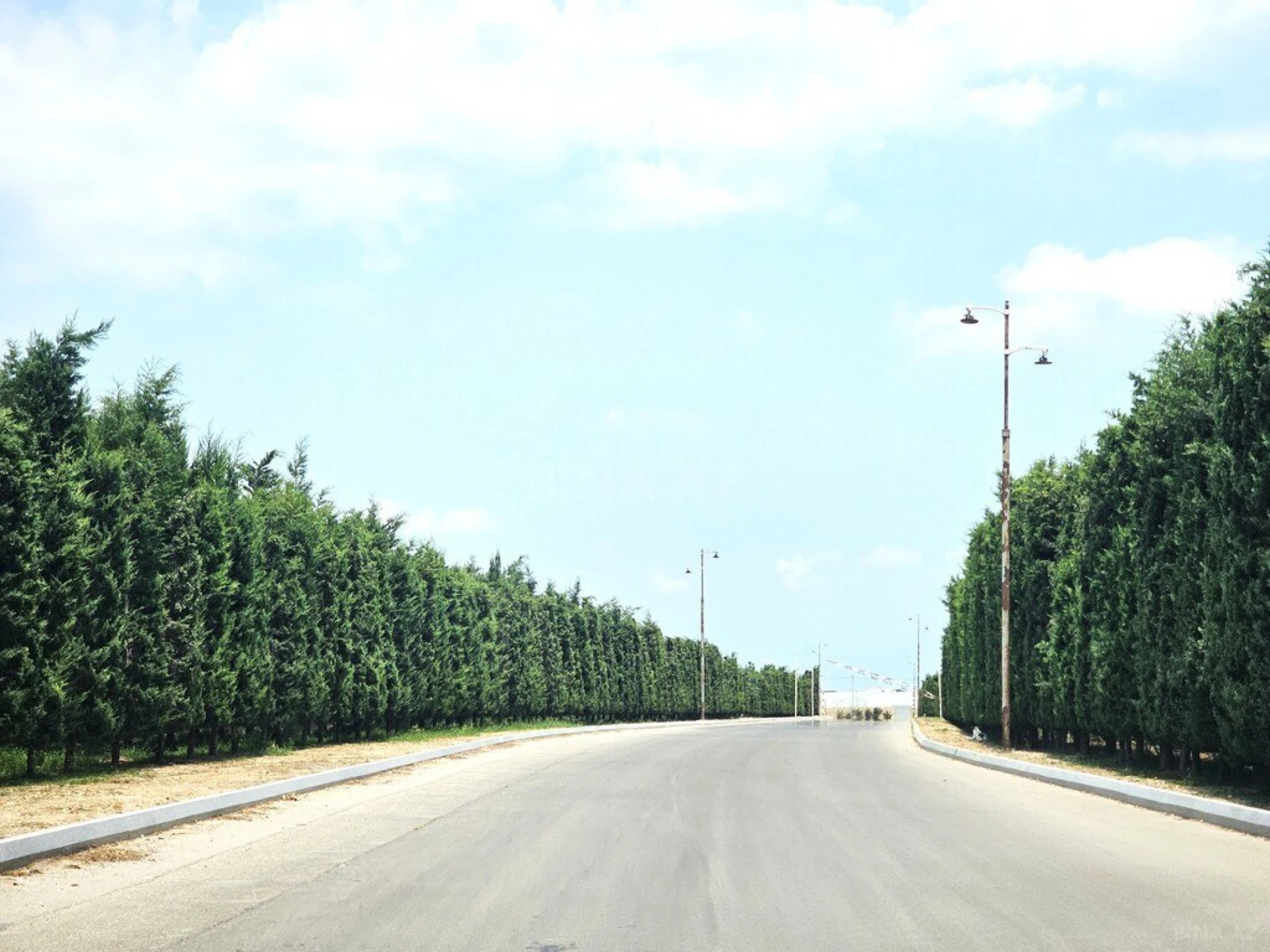 Satılır torpaq sahəsi 400 m²