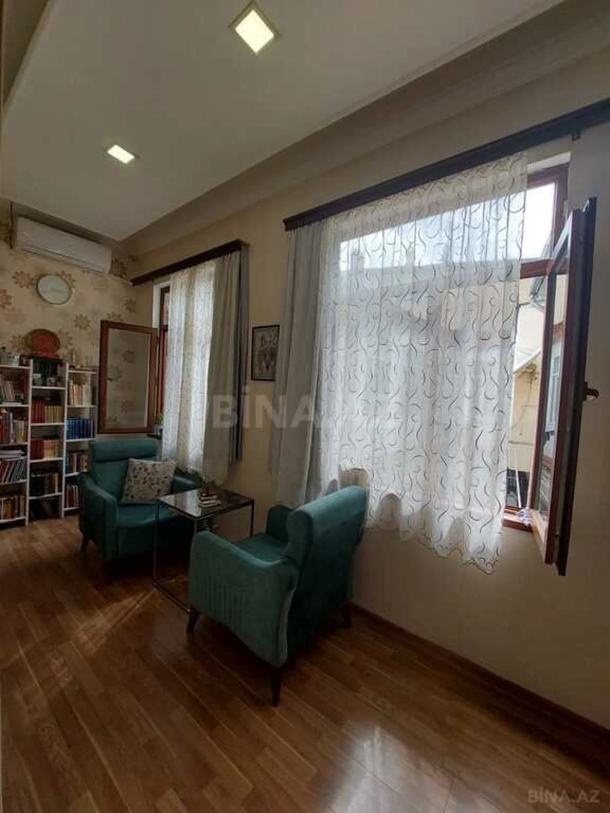 Satılır 3 otaqlı mənzil 100 m²