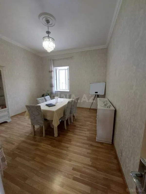 Satılır 3 otaqlı mənzil 100 m²