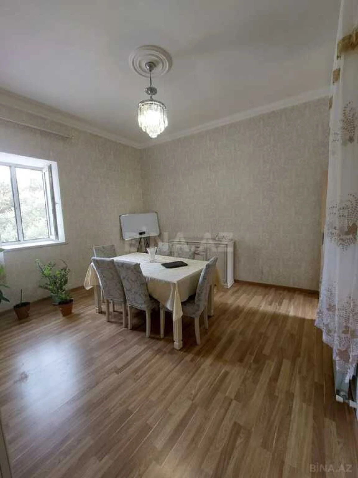 Satılır 3 otaqlı mənzil 100 m²