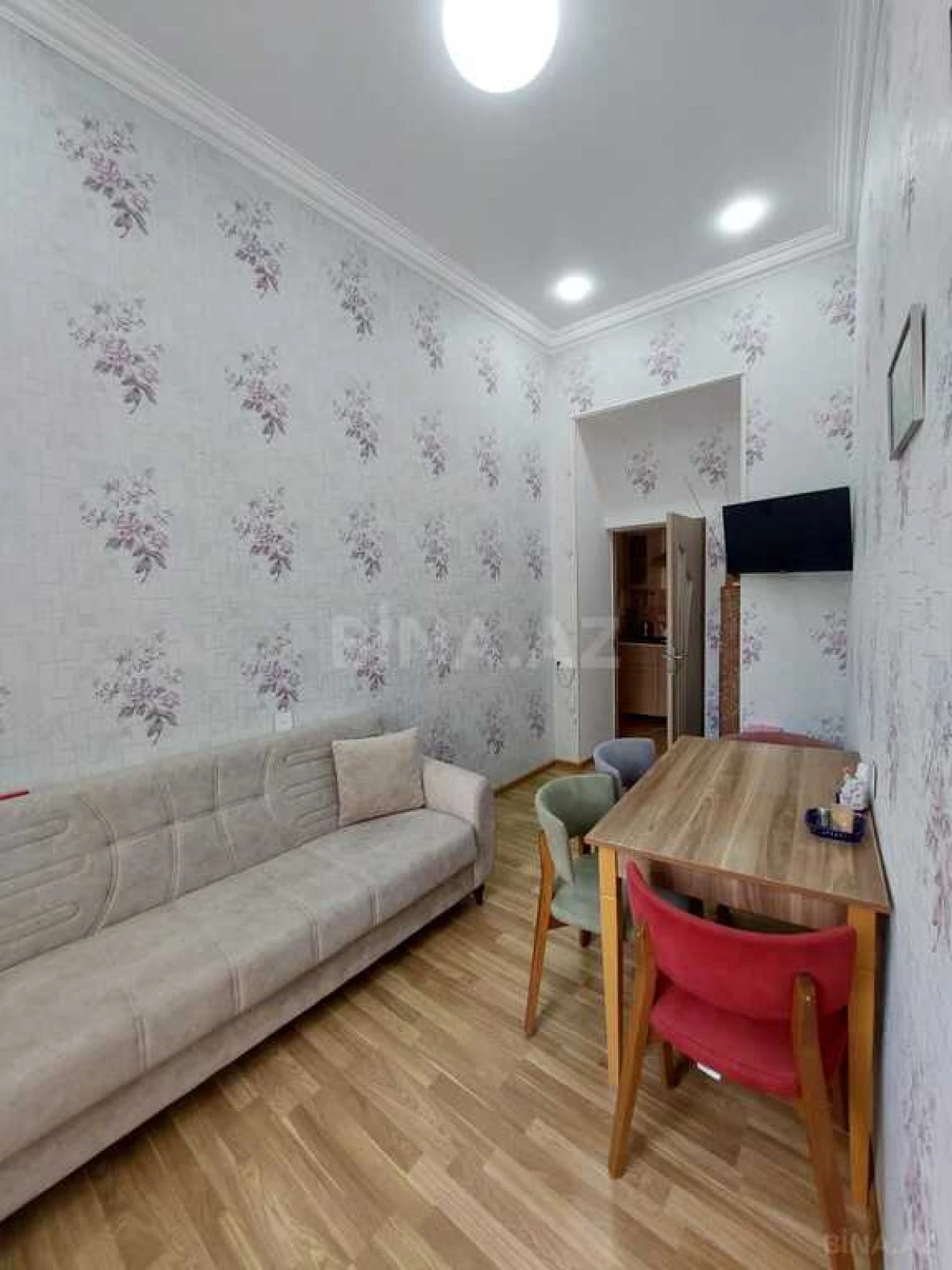 Satılır 3 otaqlı mənzil 100 m²