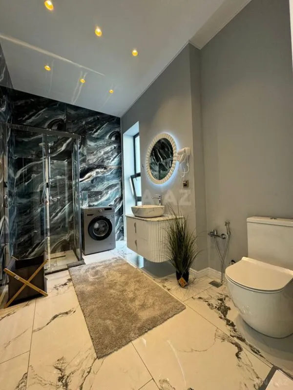 Satılır 4 otaqlı həyət evi 200 m²