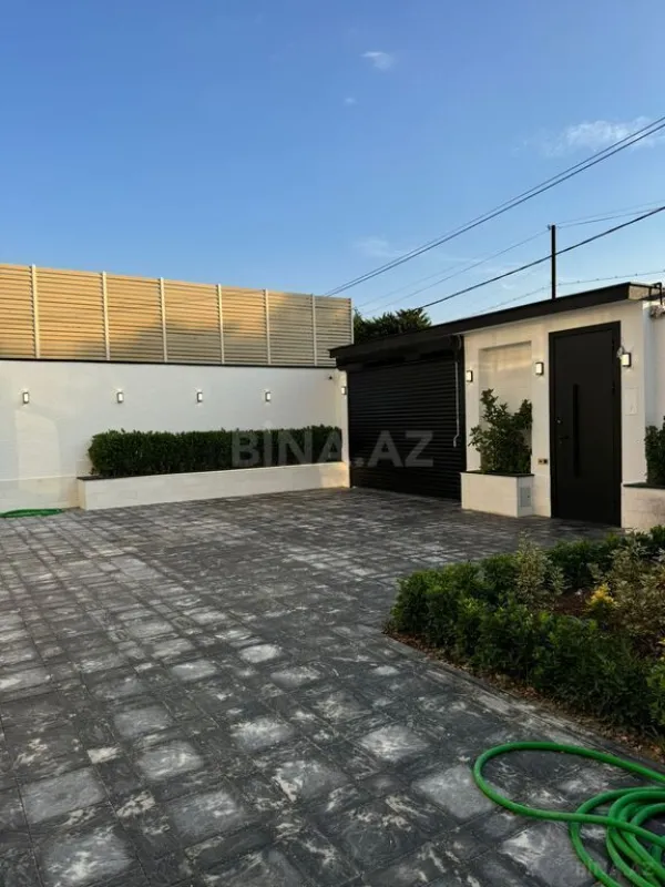 Satılır 4 otaqlı həyət evi 200 m²