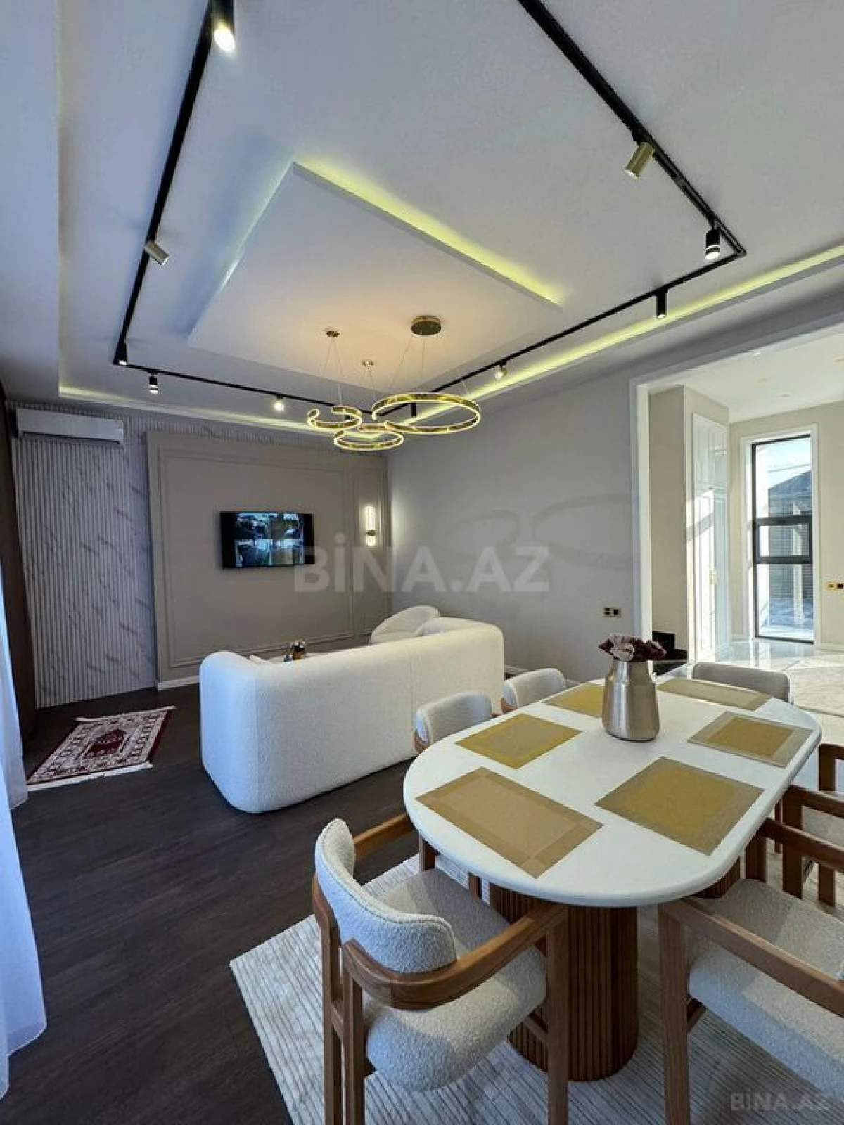 Satılır 4 otaqlı həyət evi 200 m²