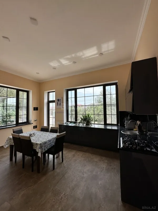 Kirayə verilir 3 otaqlı həyət evi 140 m²