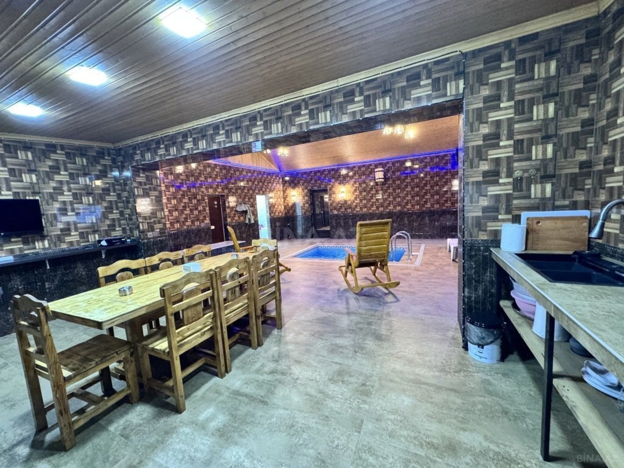 Kirayə verilir 3 otaqlı həyət evi 140 m²
