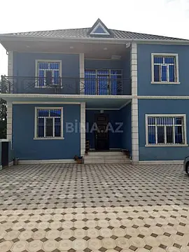Satılır 6 otaqlı həyət evi 220 m²