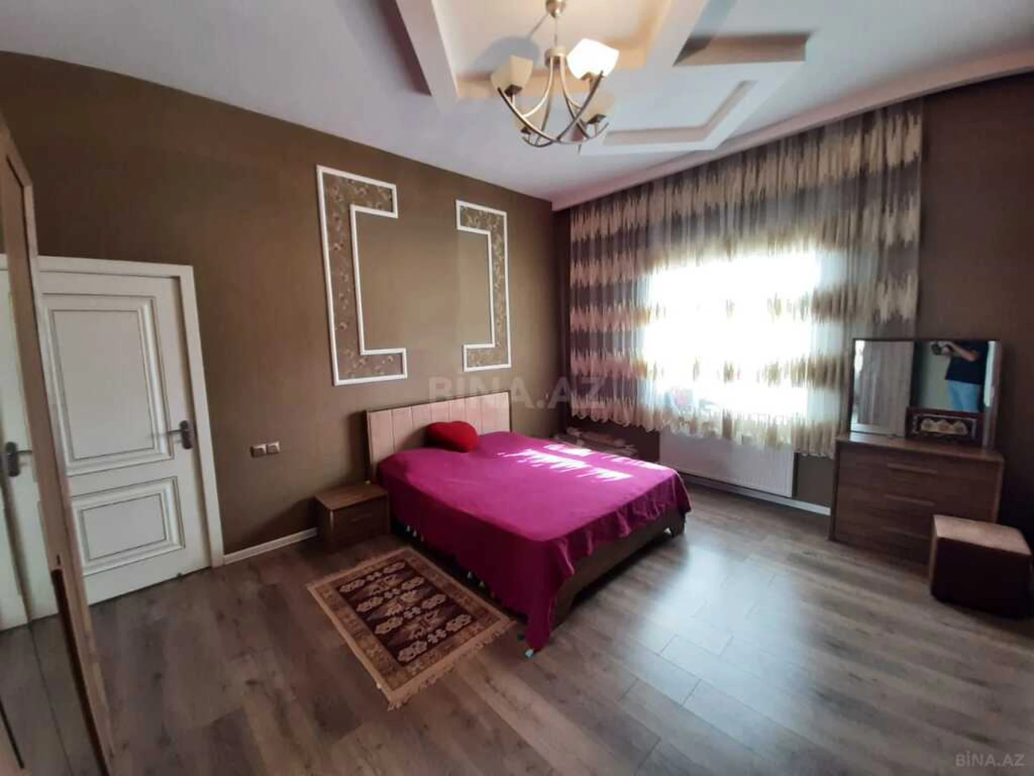 Kirayə verilir 4 otaqlı həyət evi 360 m²