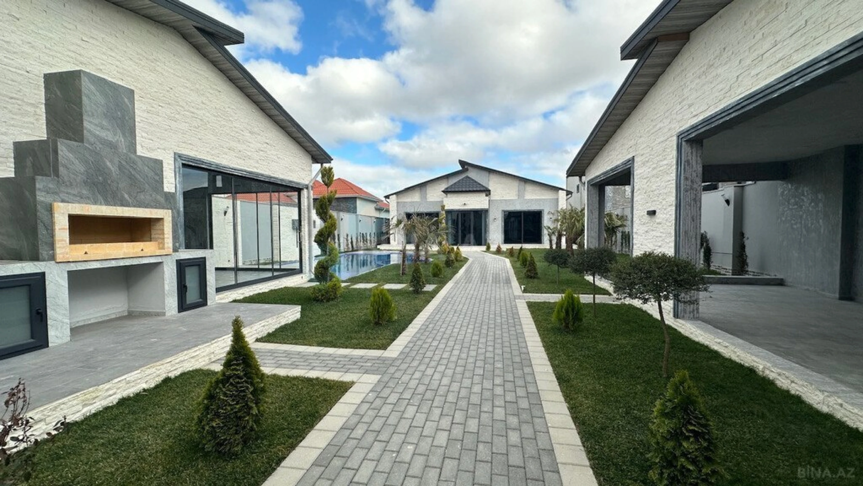 Kirayə verilir 4 otaqlı həyət evi 360 m²