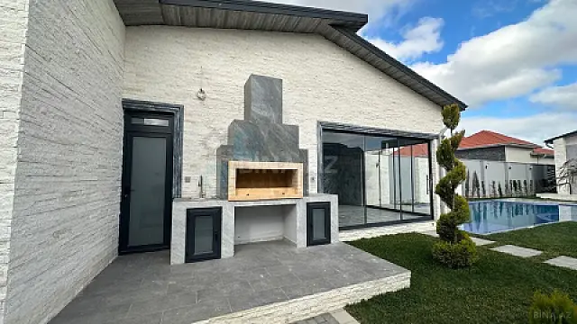 Kirayə verilir 4 otaqlı həyət evi 360 m²