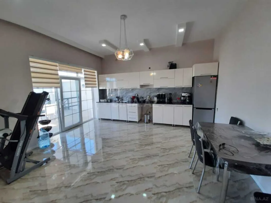 Kirayə verilir 4 otaqlı həyət evi 360 m²